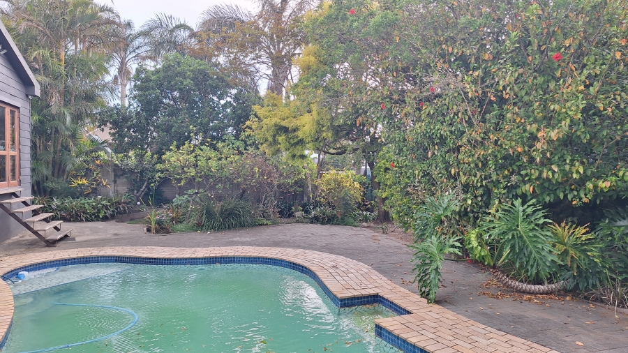 3 Bedroom Property for Sale in Gonubie Eastern Cape